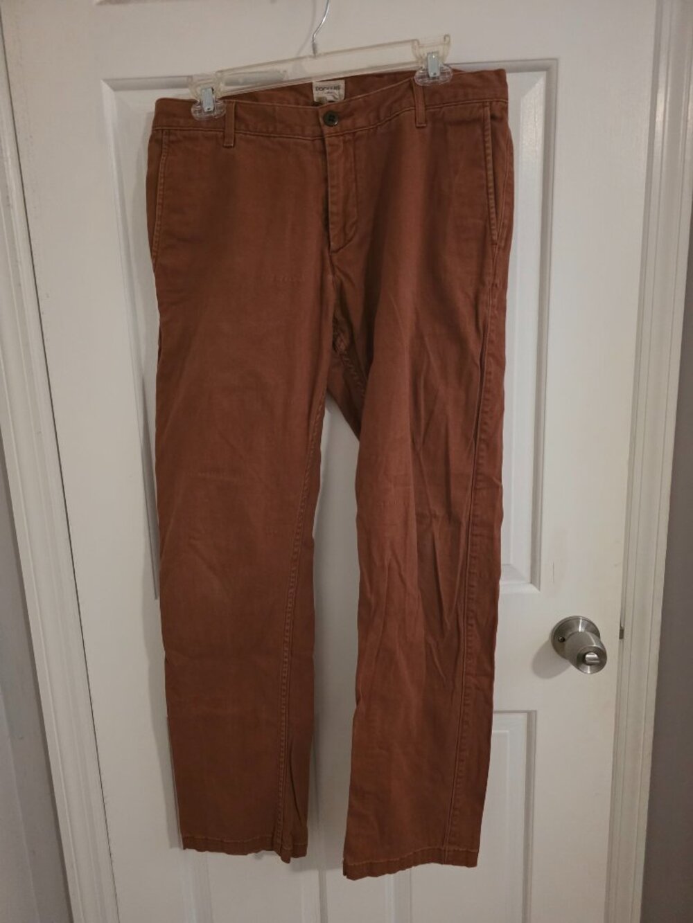 Dockers 33 x 32 Slim Tapered Dark Salmon Color Pants Casual Business Mens